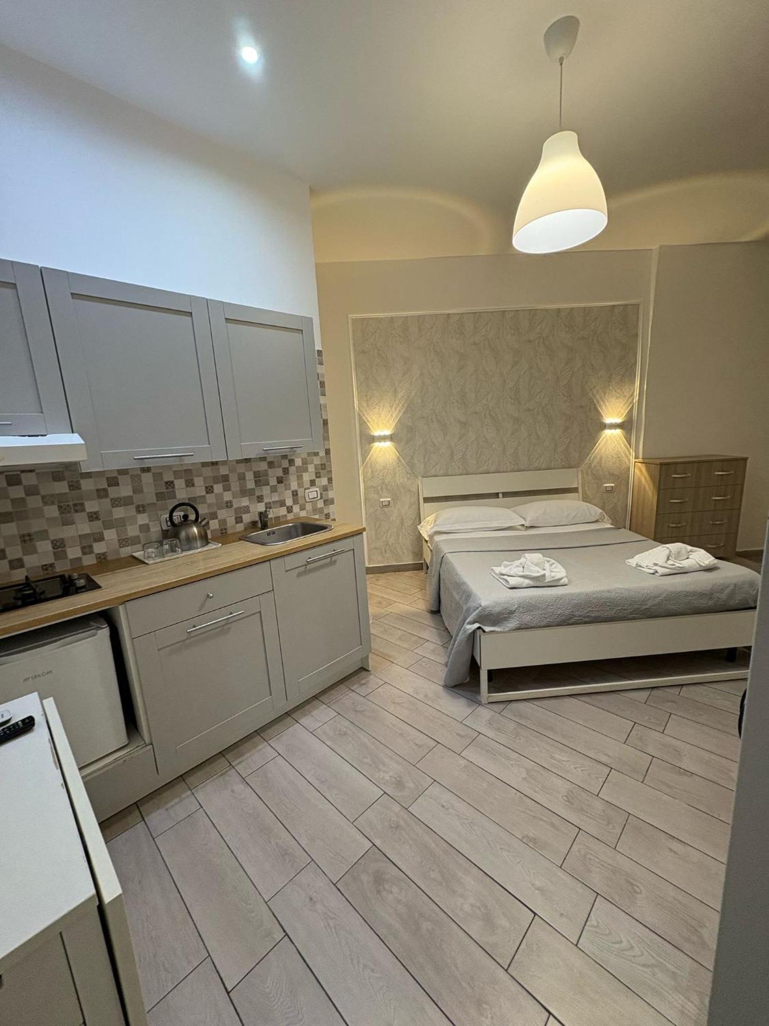 Bed & Breakfast Viren Naples