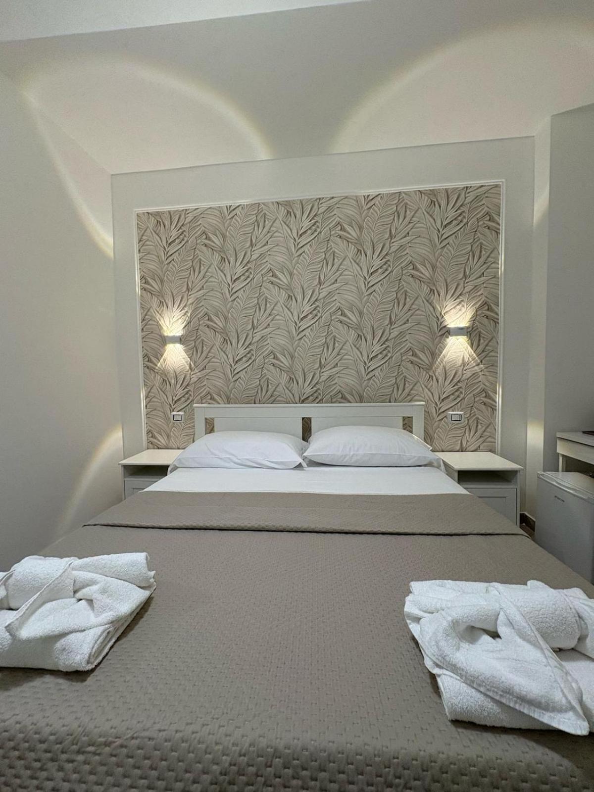 Bed & Breakfast Viren Naples